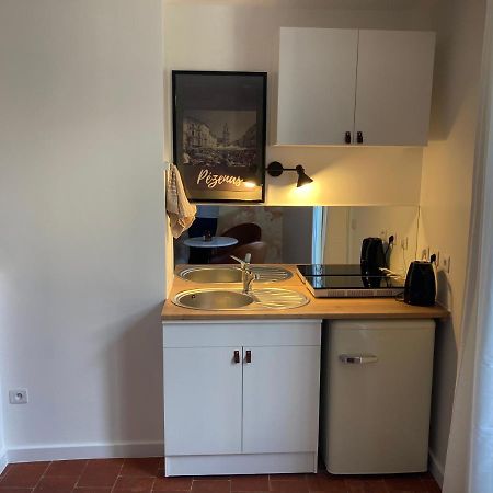 Charmant Studio Centre Historique Apartment Pezenas Luaran gambar