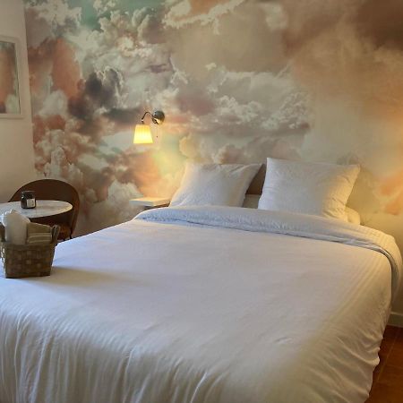Charmant Studio Centre Historique Apartment Pezenas Luaran gambar