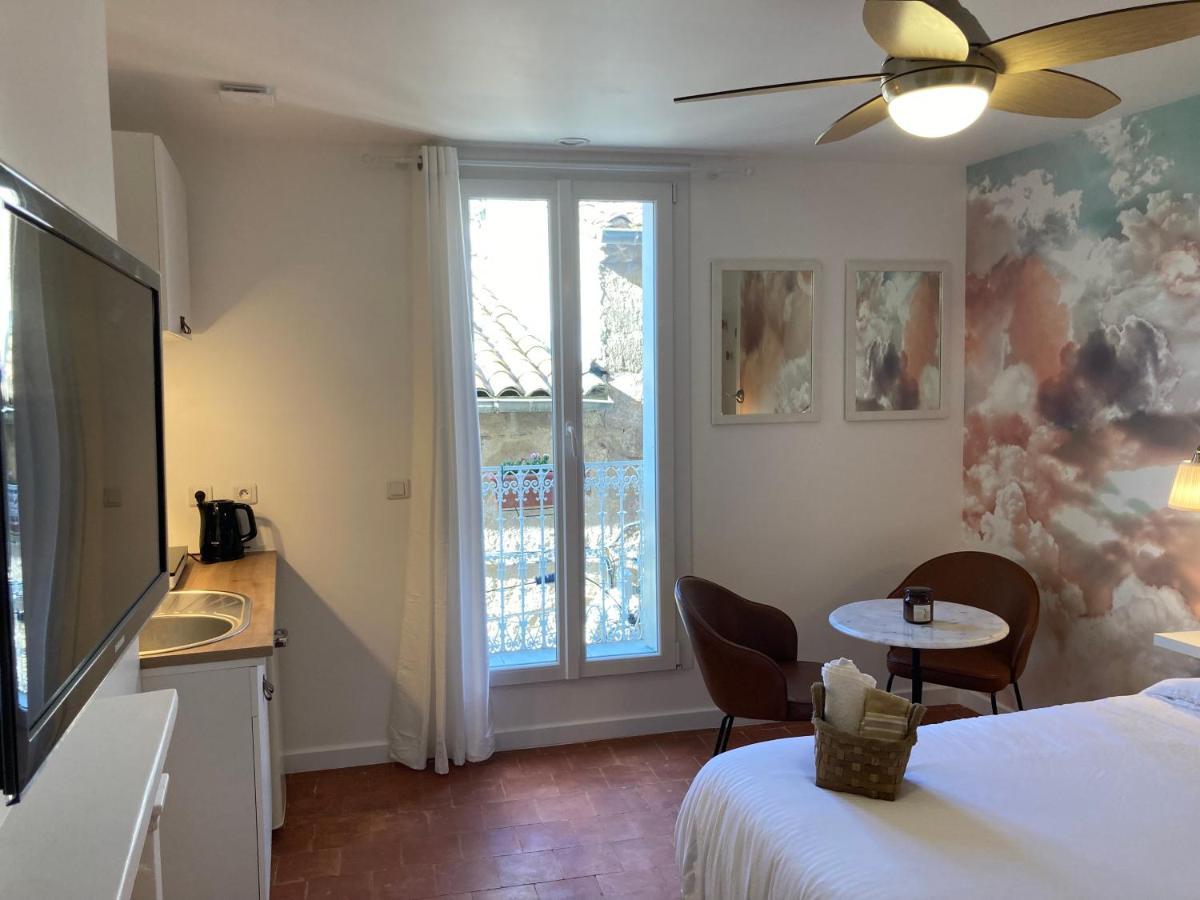 Charmant Studio Centre Historique Apartment Pezenas Luaran gambar